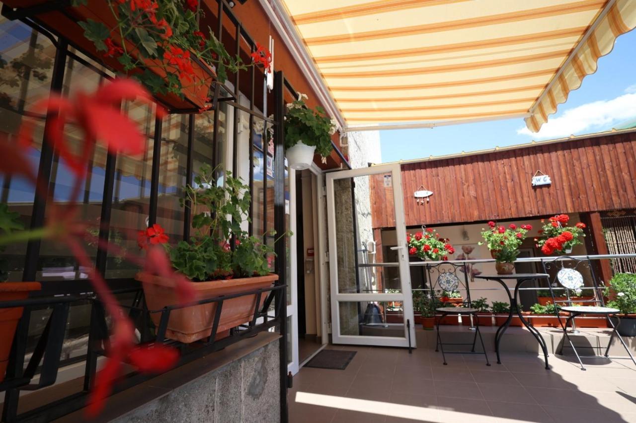 Hostel Fagaras Eforie Nord Exterior foto